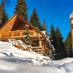Lesna Bacowka Σαλέ