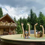 Chalet Lesna Bacowka