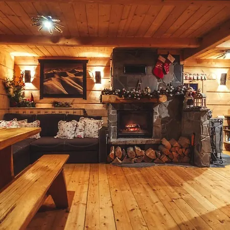 Lesna Bacowka Chalet *